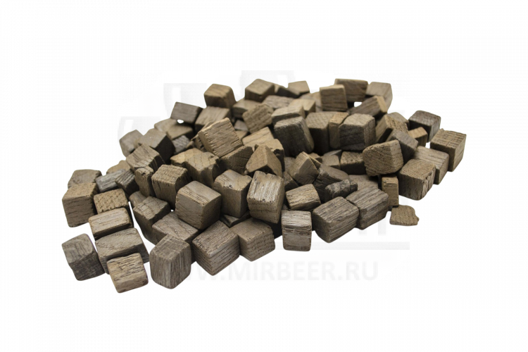 Щепа дубовая (кубики), сильный обжиг, 500 г.